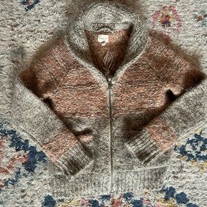 Wilfred Kids Two-Tone Gray and Rust Zip Front Knit Jacket